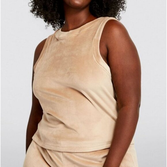 SKIMS Velour Tank Honey 4X  Sleeveless - Picture 5 of 5